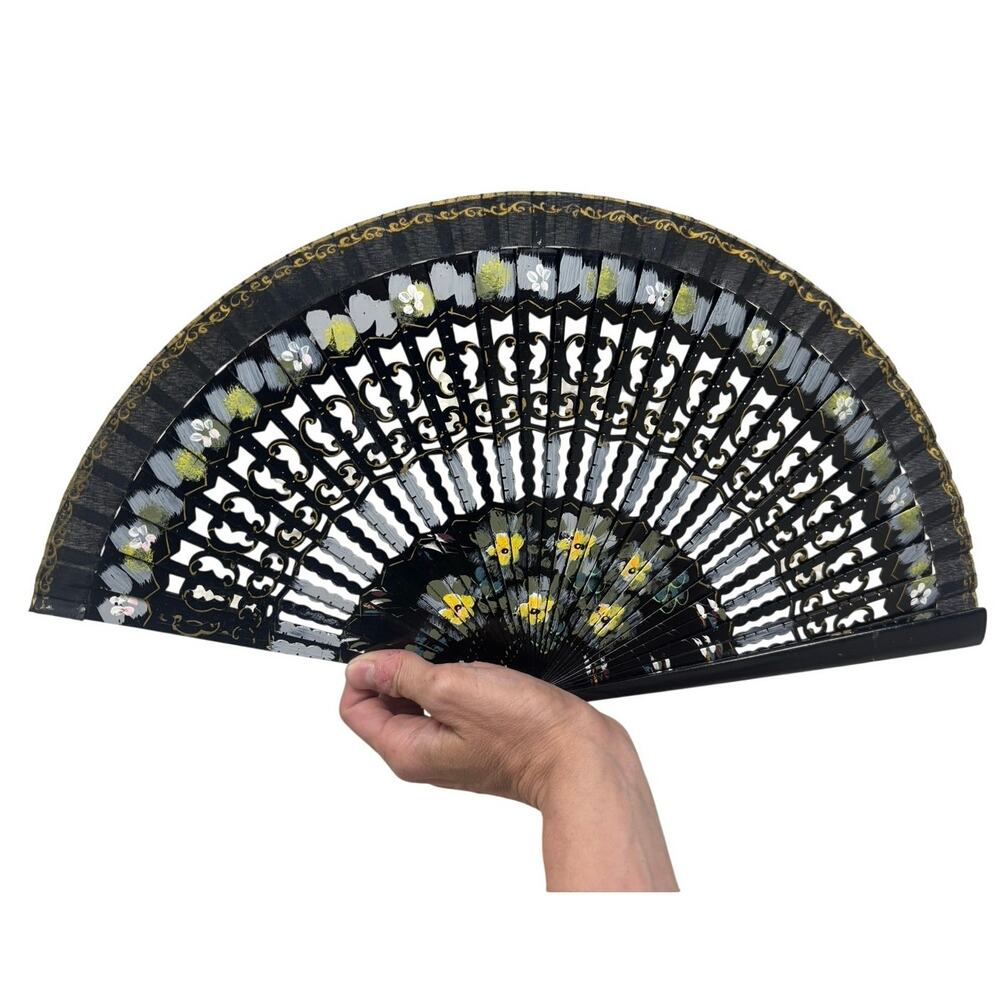 Decorative Hand Fan 🎨🖤 Floral Painted Folding Fan